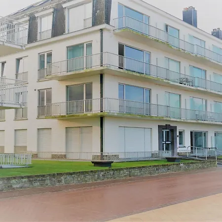 Golden I E3 Апартаменты *