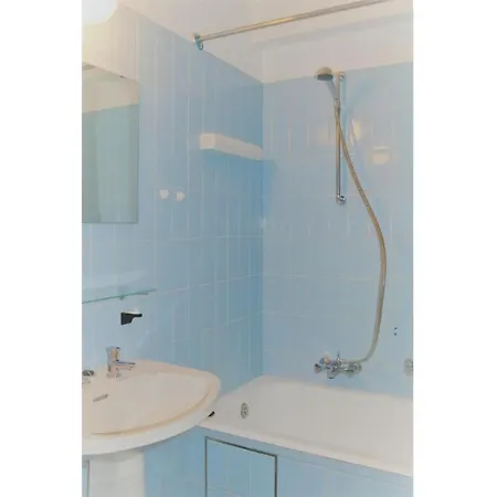 Golden I E3 * דה האן